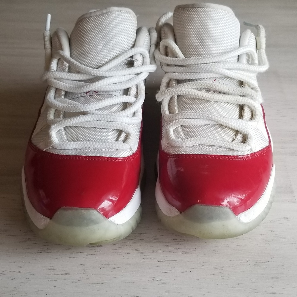 Mens Nike Jordan sneakers